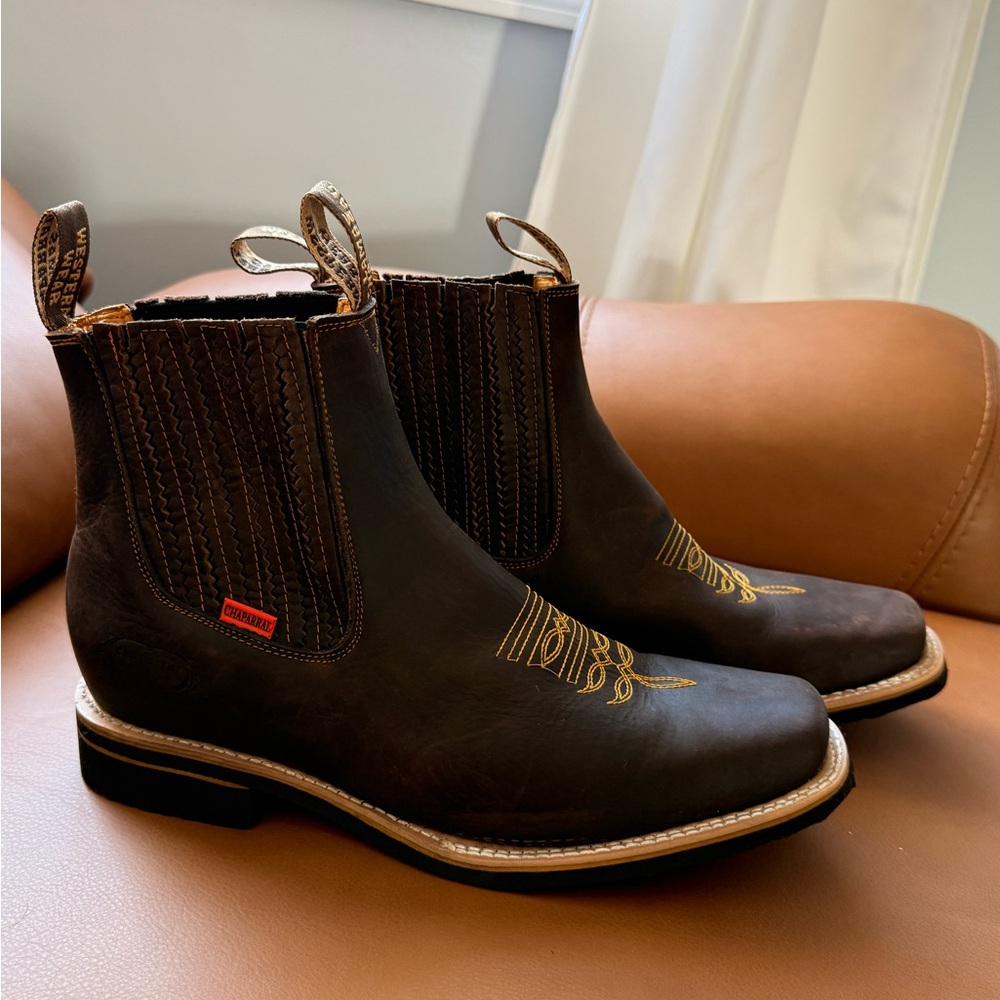 Classic Brown Western Boots